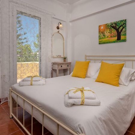 Verde E Mare Villa & Apartment Tsiliví Eksteriør bilde