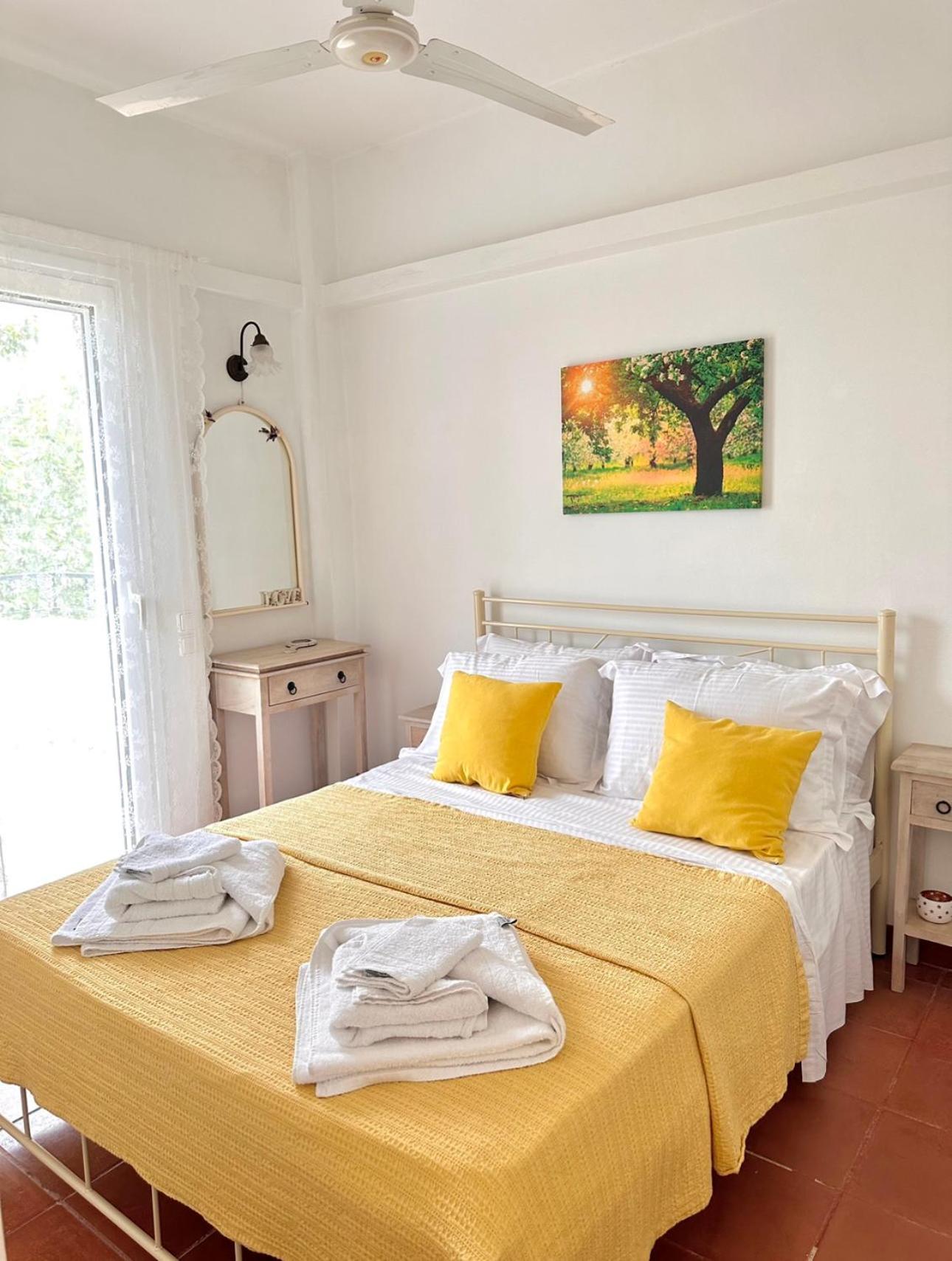 Verde E Mare Villa & Apartment Tsiliví Eksteriør bilde