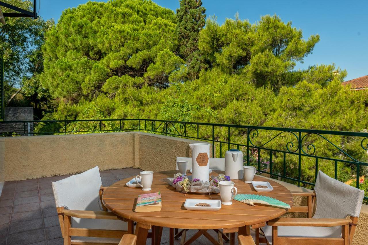 Verde E Mare Villa & Apartment Tsiliví Eksteriør bilde