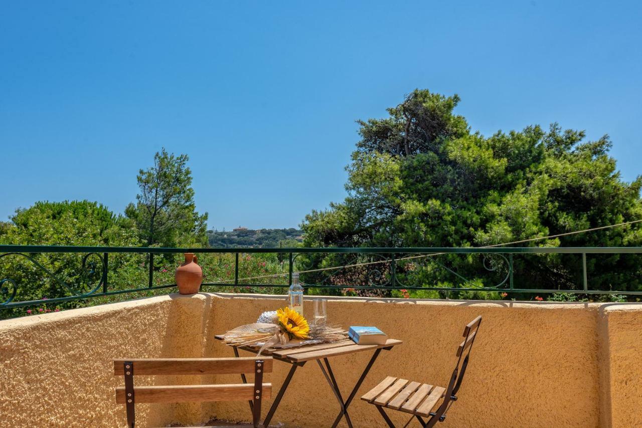 Verde E Mare Villa & Apartment Tsiliví Eksteriør bilde